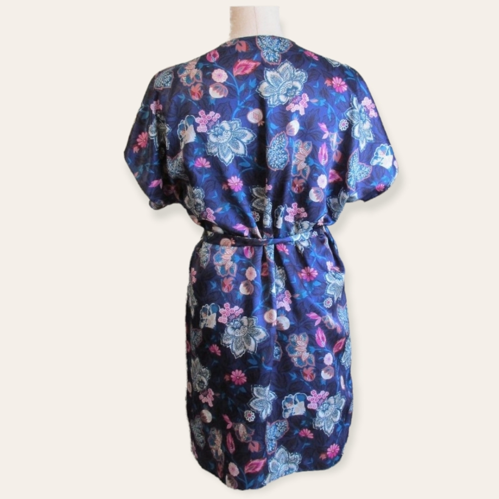 Satin Short Robe - Picture 2 of 5